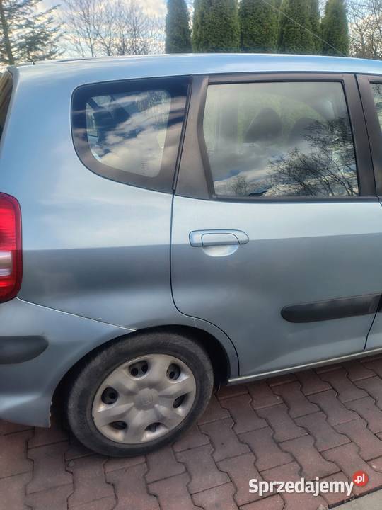 Honda Jazz 14 Benz używana córke mało jeżdżona nieuszkodzony mazowieckie Uwieliny
