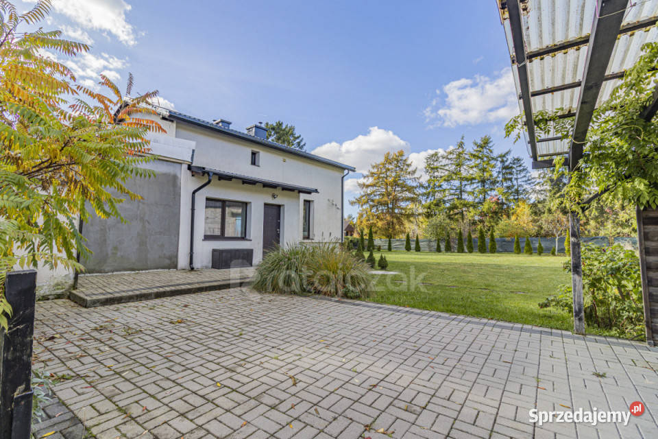 Sprzedaż domu wolnostojącego 195m2 Kamień Rok budowy 1980 pomorskie