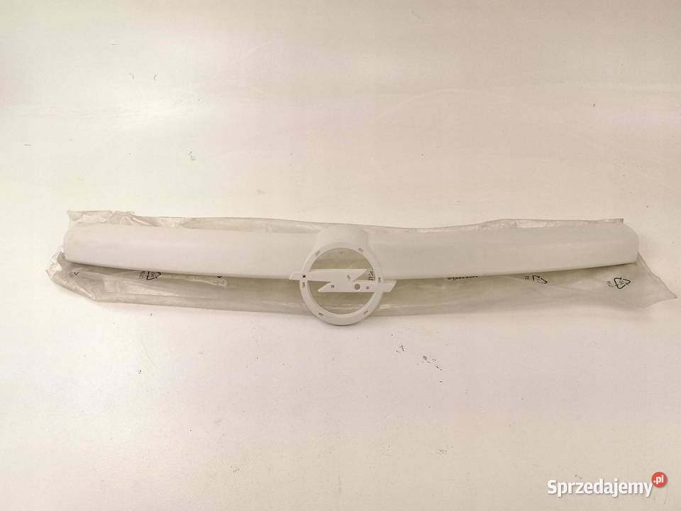 GRILLATRAPA OPEL ASTRA H III 20042007 NOWY