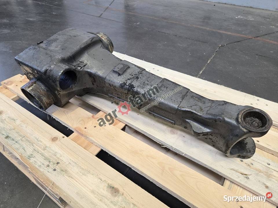 Obudowa przedniego mostu Renault Ceres Cergos dolnośląskie Byków