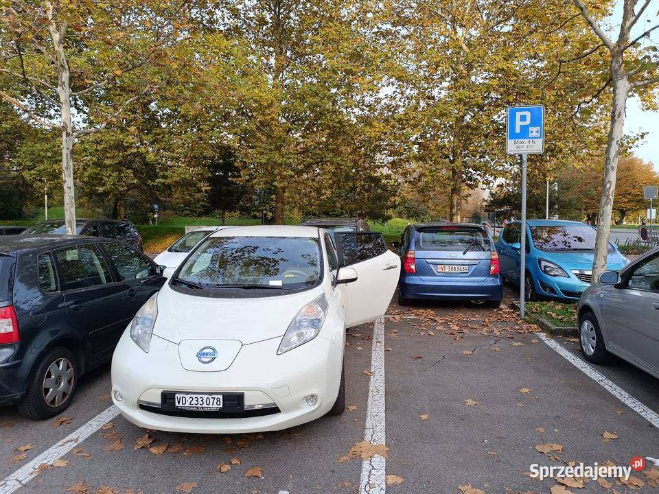 Nissan Leaf 2011 ZE0 Warszawa