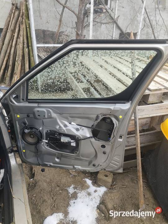 Drzwi prawy przód skoda roomster Międzyświeć sprzedam