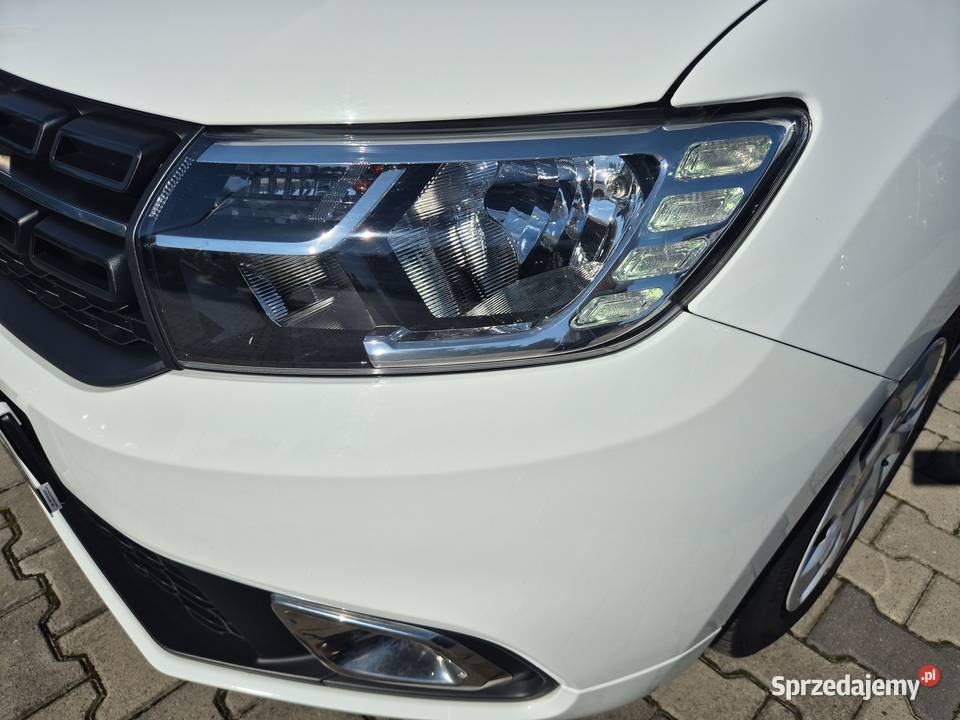 Sandero 10 SCe Open bluetooth