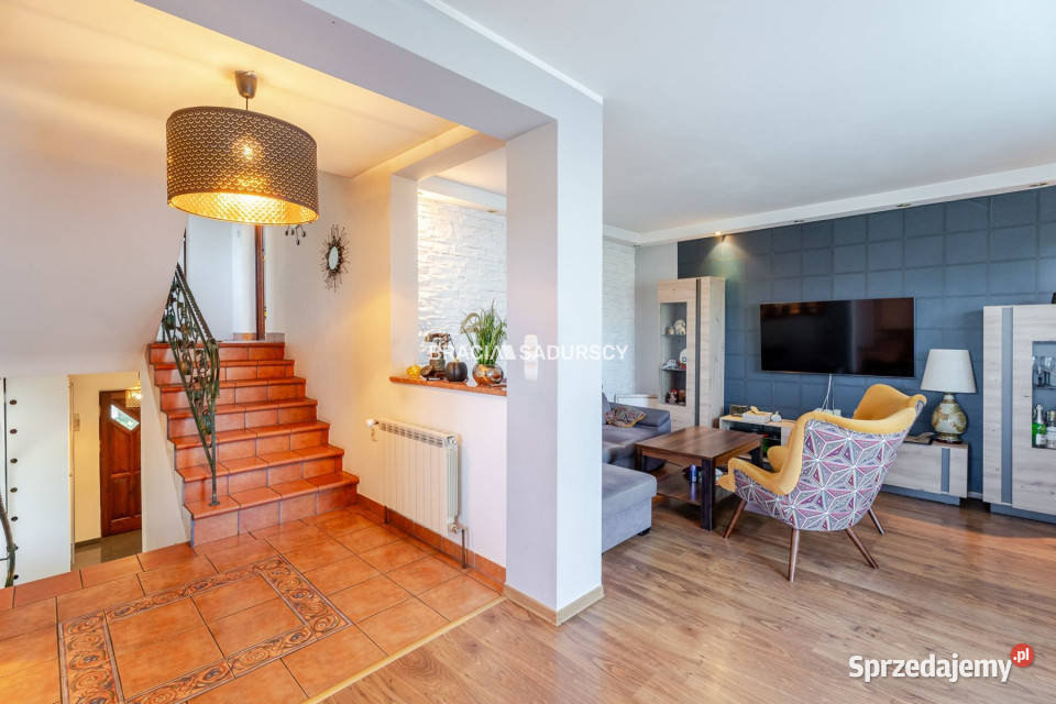 Dom wolnostojący 168m2 Dziaduszyce 19.69m2 sprzedam