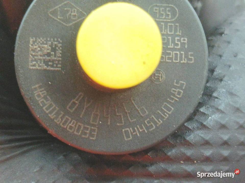 WTRYSKIWACZ H8201108033 0445110485 15 D DCI