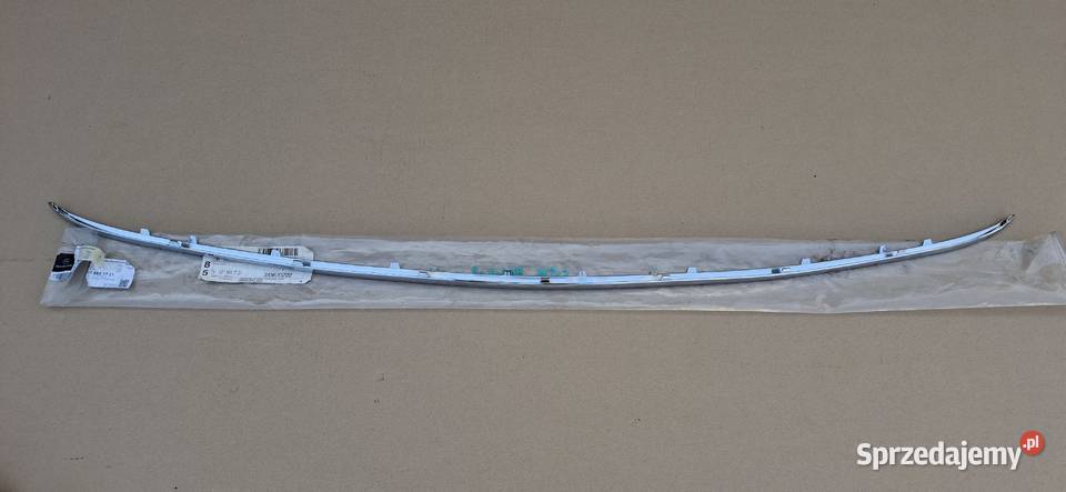 MERCEDES EKLASA W207 LISTWA CHROM ZDERZAKA TYŁ