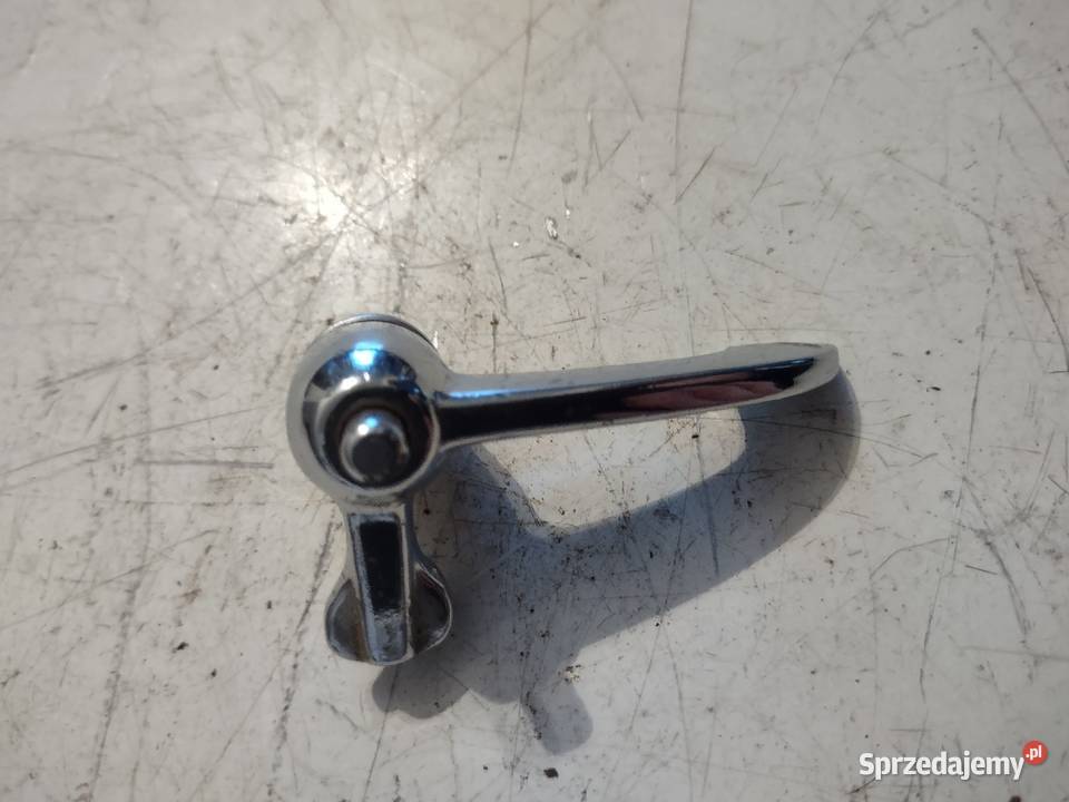 FIAT 125 P 126 P KLAMKA SZYBY TRÓJKĄTNEJ Części samochodowe lubelskie Lublin