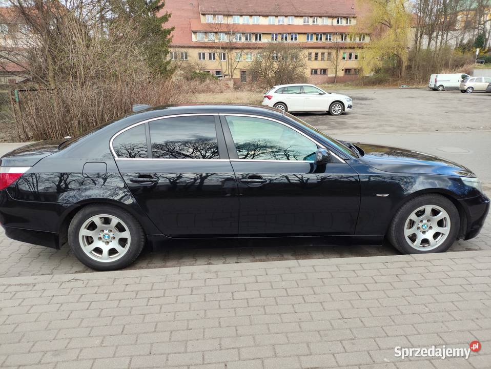 BMW E60 2006 25 Benzgaz
