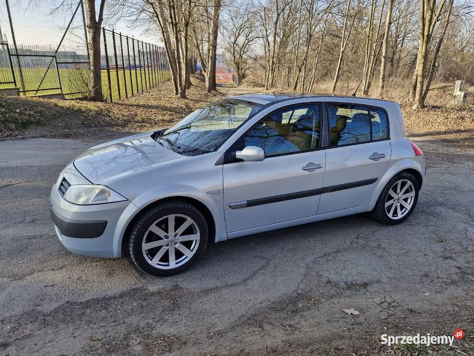 Renault Megane 2 LPG Panorama uszkodzony Tarnów