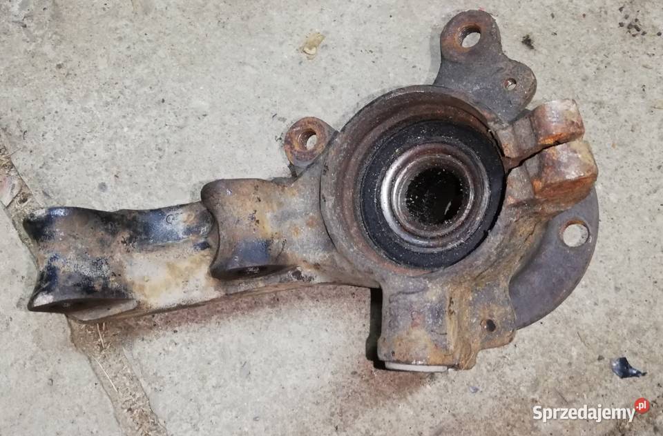 Zwrotnica przód przednia prawa Audi 80 b4 20 19 osobowe Sanok