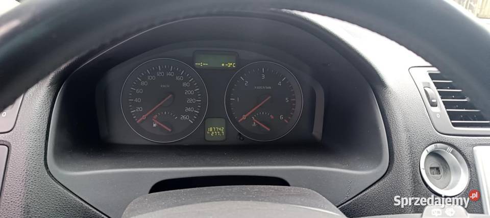 Volvo v50 nieuszkodzony Białystok