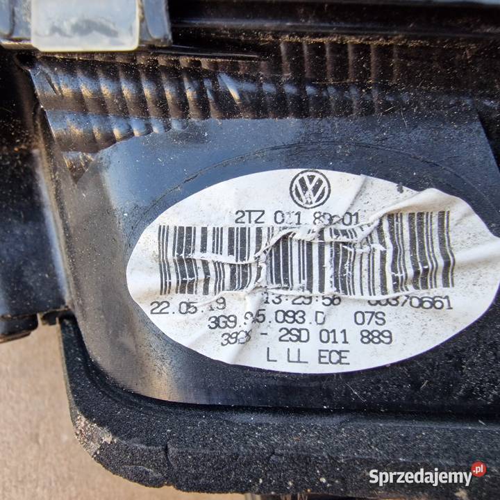 VW PASSAT B8 KOMBI LAMPA LEWA W KLAPĘ 3G9945093E Części samochodowe lubuskie Bieleń