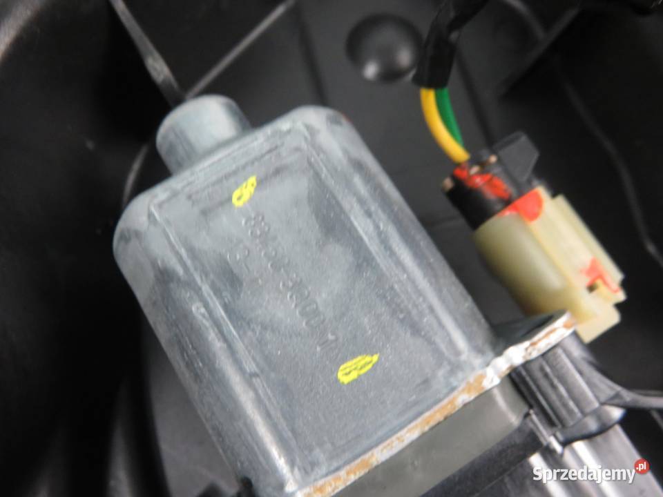 PODNOŚNIK SZYBY LEWY TYLNY SONATA VI 834503Q001 sprzedam