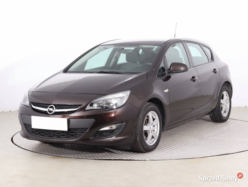 Opel Astra 14 T sprzedam