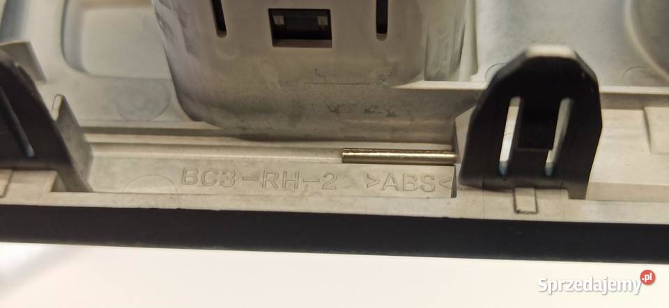 BAYON GNIAZDO USB ZAPALICZKI 12V 96125Q0120 sprzedam