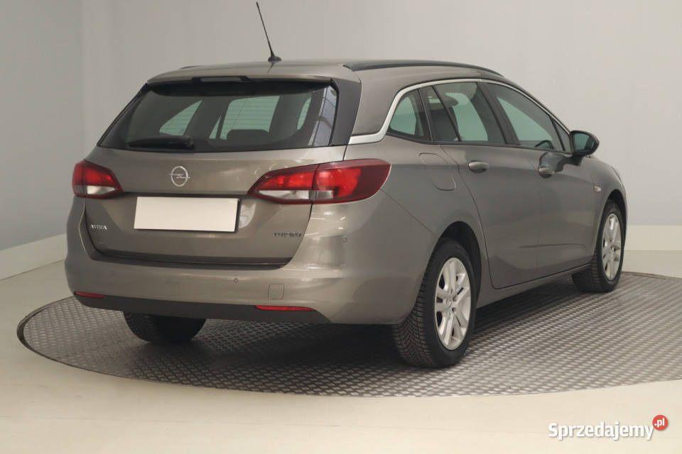Opel Astra 14 T