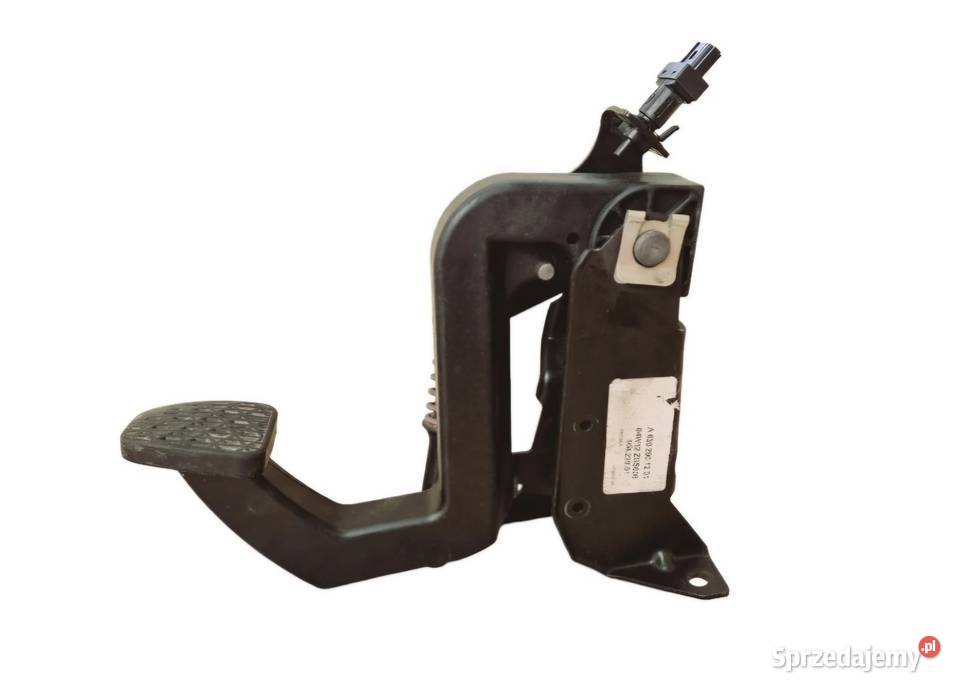 PEDAŁ SPRZĘGŁA MB VITO VIANO W639 W 639 Działoszyce