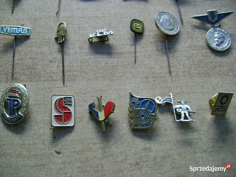 Starocie z PRL Wpinki DDR i inne Zestaw 25 sztuk Gdynia