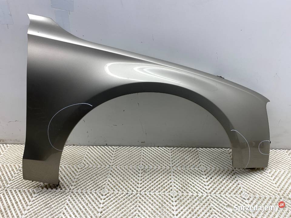 BŁOTNIK PRAWY PRZÓD AUDI A8 D4 SedanLimuzyna podkarpackie