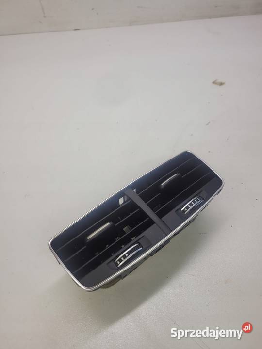 KRATKA NAWIEWU TYŁ AUDI A8 D4 4H0819203B Przystajń