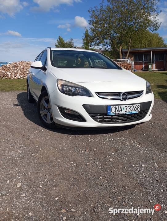 Sprzedam opla astrę J model Polift 2012 Astra Sośno