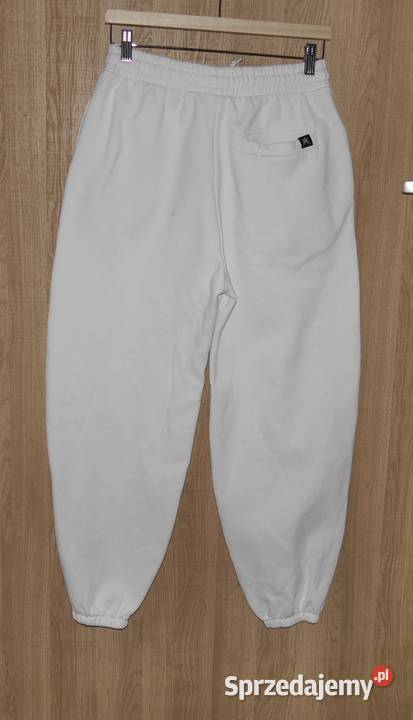 Review świetne spodnie dresowe 36 S Wrocław