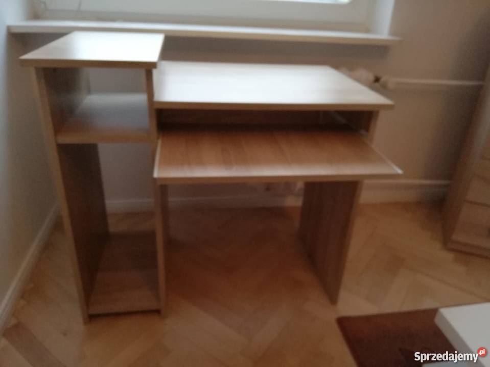 Biurko z wysuwanym blatem i nadstawką mazowieckie