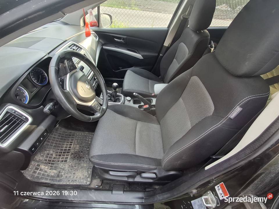 Suzuki SX4 SCross 16 Benzyna 2015 małopolskie Konina