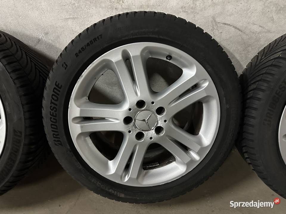 Mercedes W211 oryginalne alufelgi 17 nowe opony małopolskie