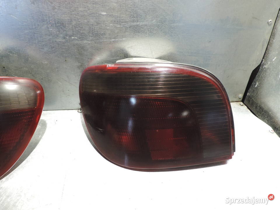 TOYOTA YARIS I LAMPA LEWY TYŁ Nowy Sącz sprzedam