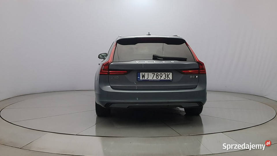 Volvo V90 B5 D AWD RDesign Z Polskiego Salonu światła LED Warszawa