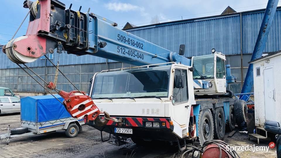 Syndyk sprzeda - Żuraw Samochodowy typu FAUN RTF 40-