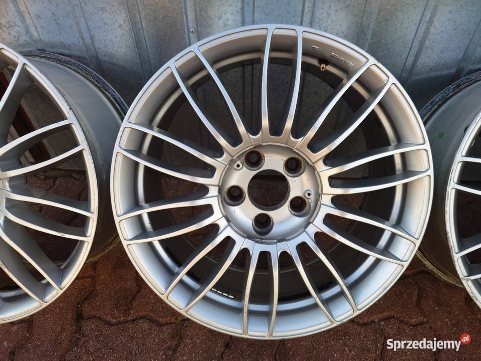 Komplet felg Borbet CW3 19 5x120 BMW Średnica 19" sprzedam
