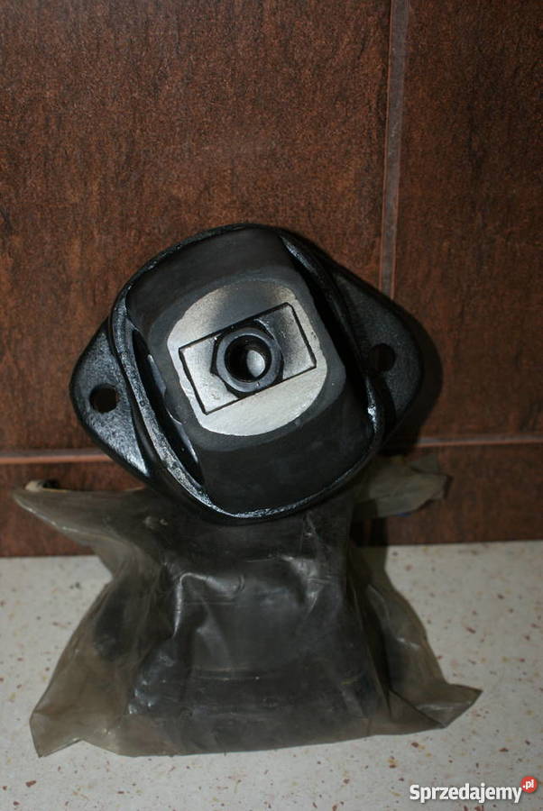 PODUSZKA SILNIKA W 115 NOWA osobowe mazowieckie Białobrzegi sprzedam