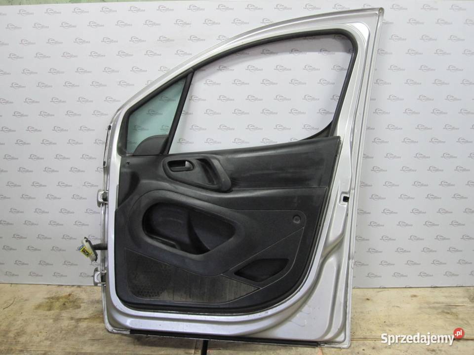 CITROEN BERLINGO II 11r drzwi prawe przód osobowe