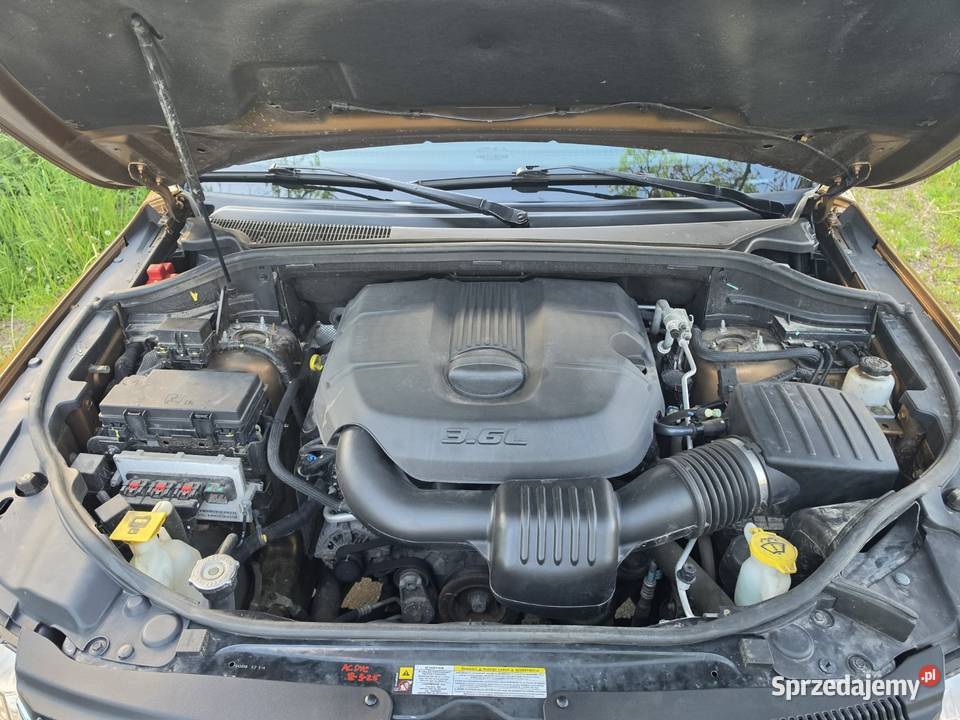 Jeep Grand Cherokee 36 v6 wersja na 70lecie Toruń