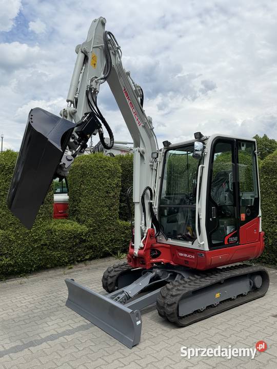 Minikoparka Takeuchi TB 240 V5 4 tony z Bielsko-Biała sprzedam