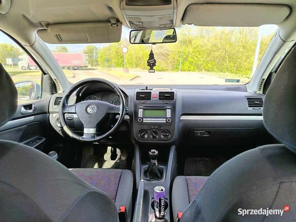 Volkswagen Golf V 1900cm3 Kościelec