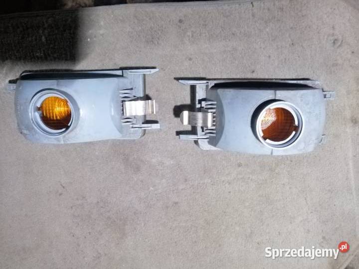 Vw golf 3 kierunkowskazy białe oryginały lewy i Oświetlenie Aleksandrów Łódzki