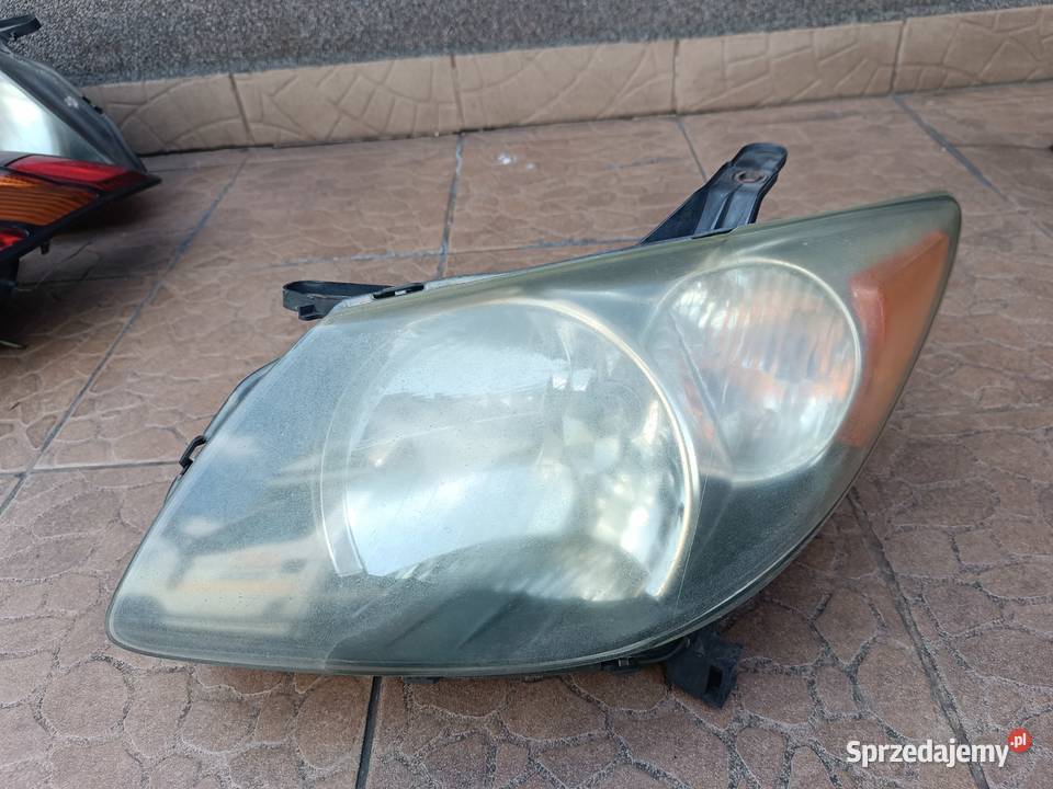 Pontiac Vibe 0207 Reflektor LEWY lampa lewa osobowe Częstochowa