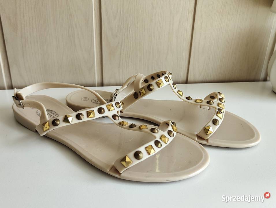 Beżowe sandały 39 sandałki buty płaskie gumowe Szczecin sprzedam