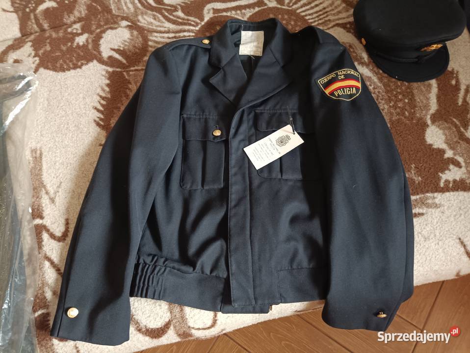 Mundur policjanta Hiszpania ok 170 Militaria Antyki, Sztuka, Kolekcje Łomianki sprzedam