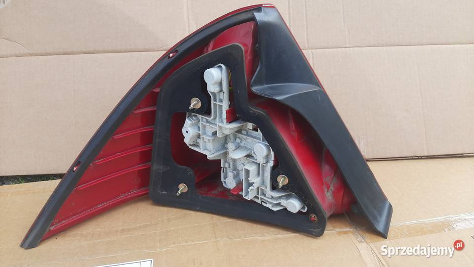 lampa prawa prawy tył tylna mondeo mk3 sedan dolnośląskie sprzedam