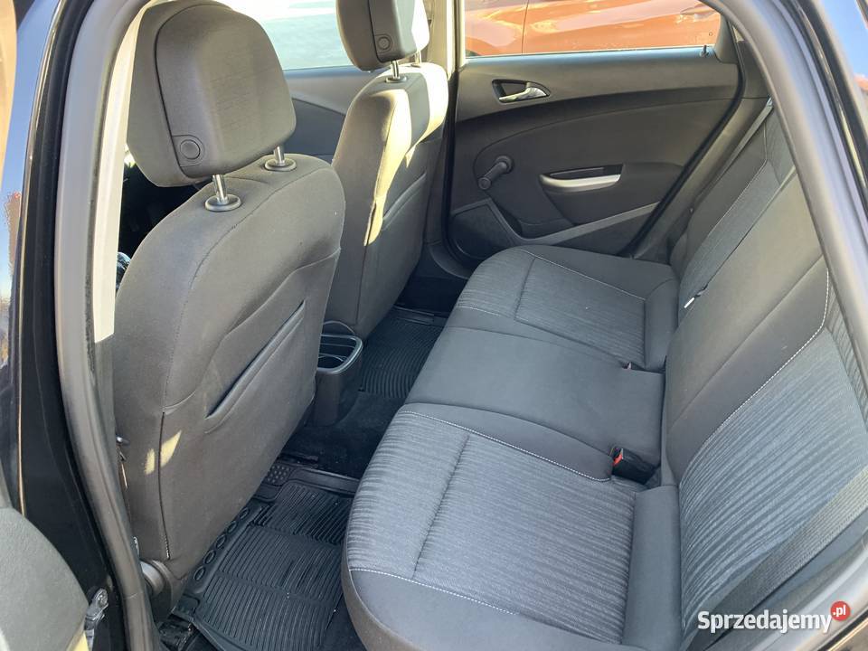 Opel Astra J 1600 benzyna LPG Wałbrzych