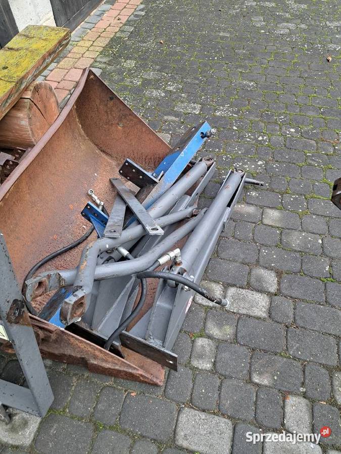 Ładowacz czołowy tur C330 wielkopolskie Krzymów