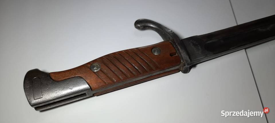 Bagnet 9805 liść Alex Coppel stan dostateczny