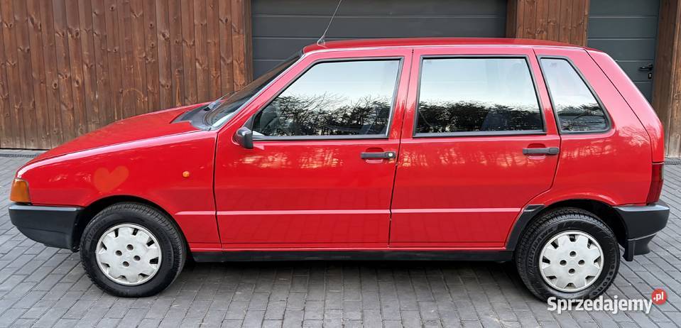 FIAT Uno 63 I właściciel FILM PREZENTACJA Uno Motoryzacja Wieliszew