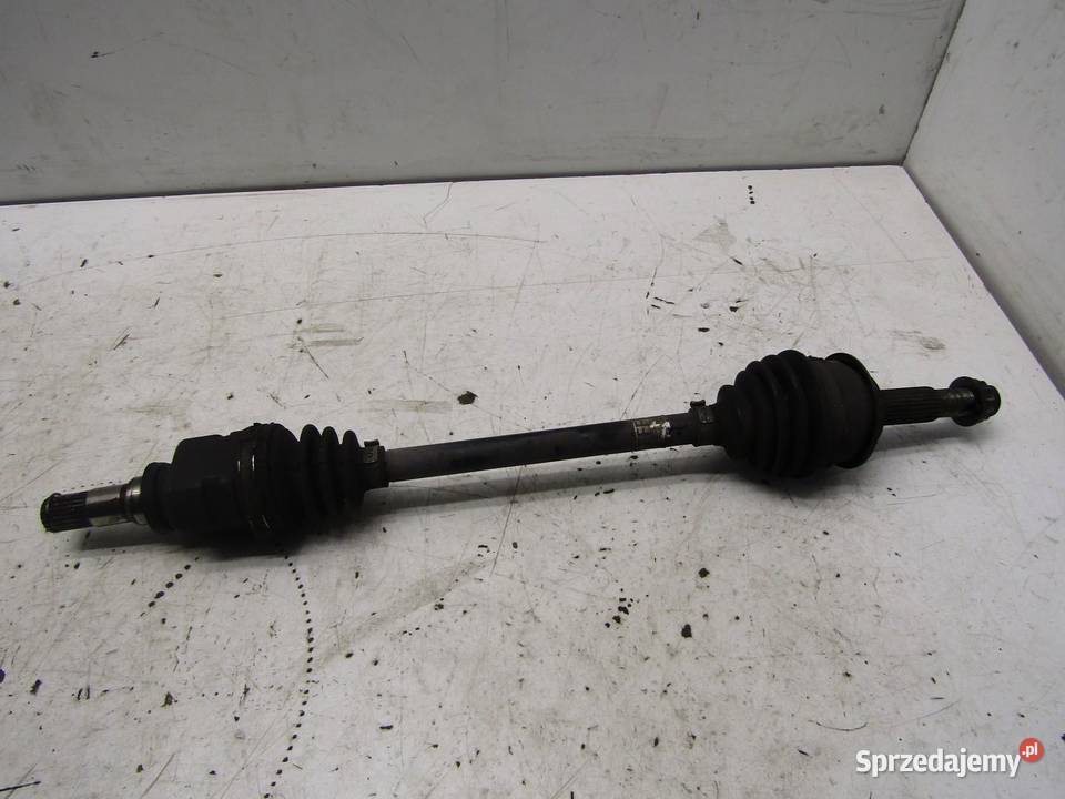 PÓŁOŚ PRZEDNIA LEWY PRZÓD 13 VVTI TOYOTA YARIS lubelskie