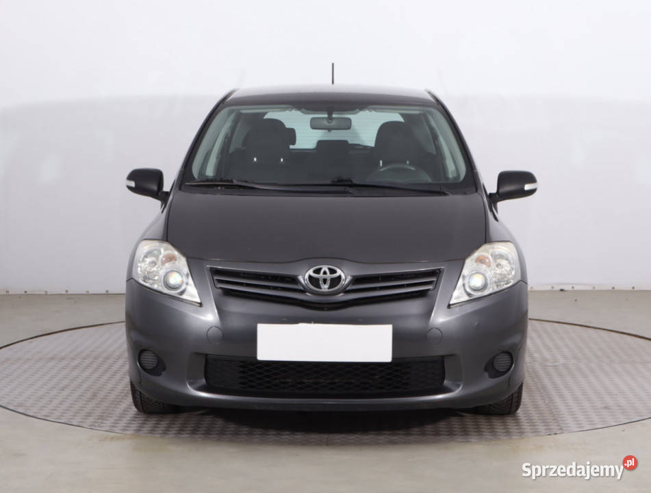 Toyota Auris 13 Dual VVTi manualna Auris Piaseczno