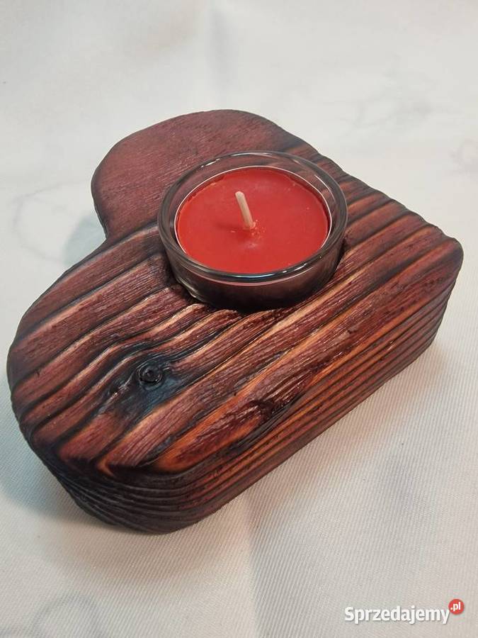 Świecznik drewniany serce wiśniowy na tealight Sępopol